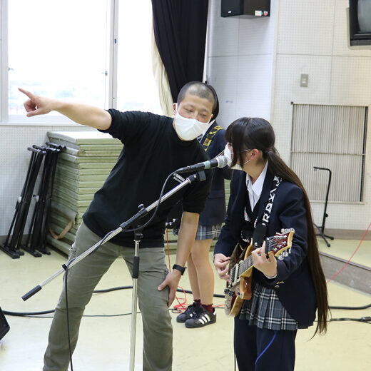 藤沢総合高校でバンドクリニックを実施 - MUSIC DAYS