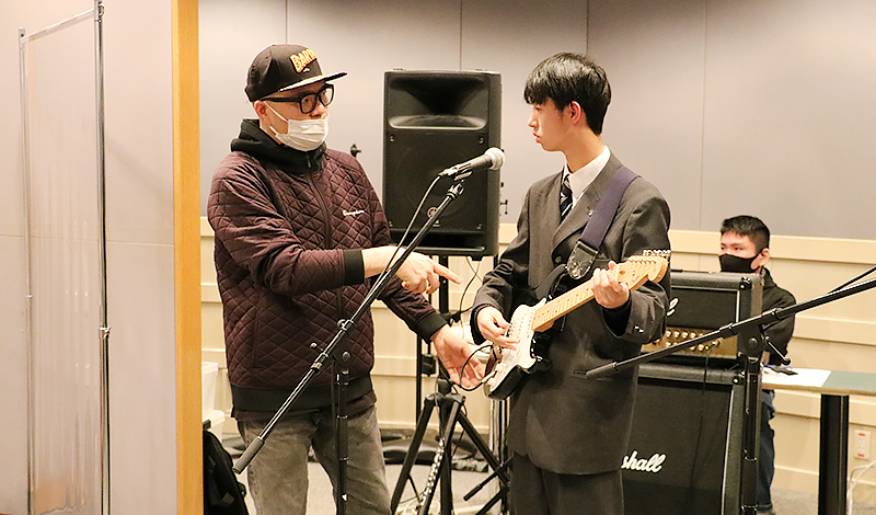 橋本高校のバンドワークショップを実施 - MUSIC DAYS