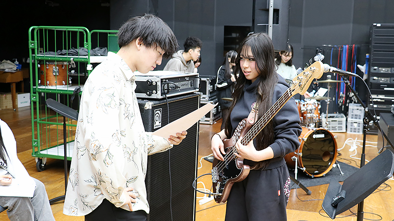 横浜緑園高校のバンドワークショップを実施 - MUSIC DAYS